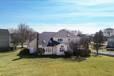 Tiny photo for 3303 Scottsdale Court, Naperville, IL 60564 (MLS # 12582585)