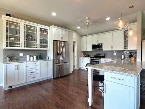 Tiny photo for 2373 Alta Vista Drive, New Lenox, IL 60451 (MLS # 12628003)