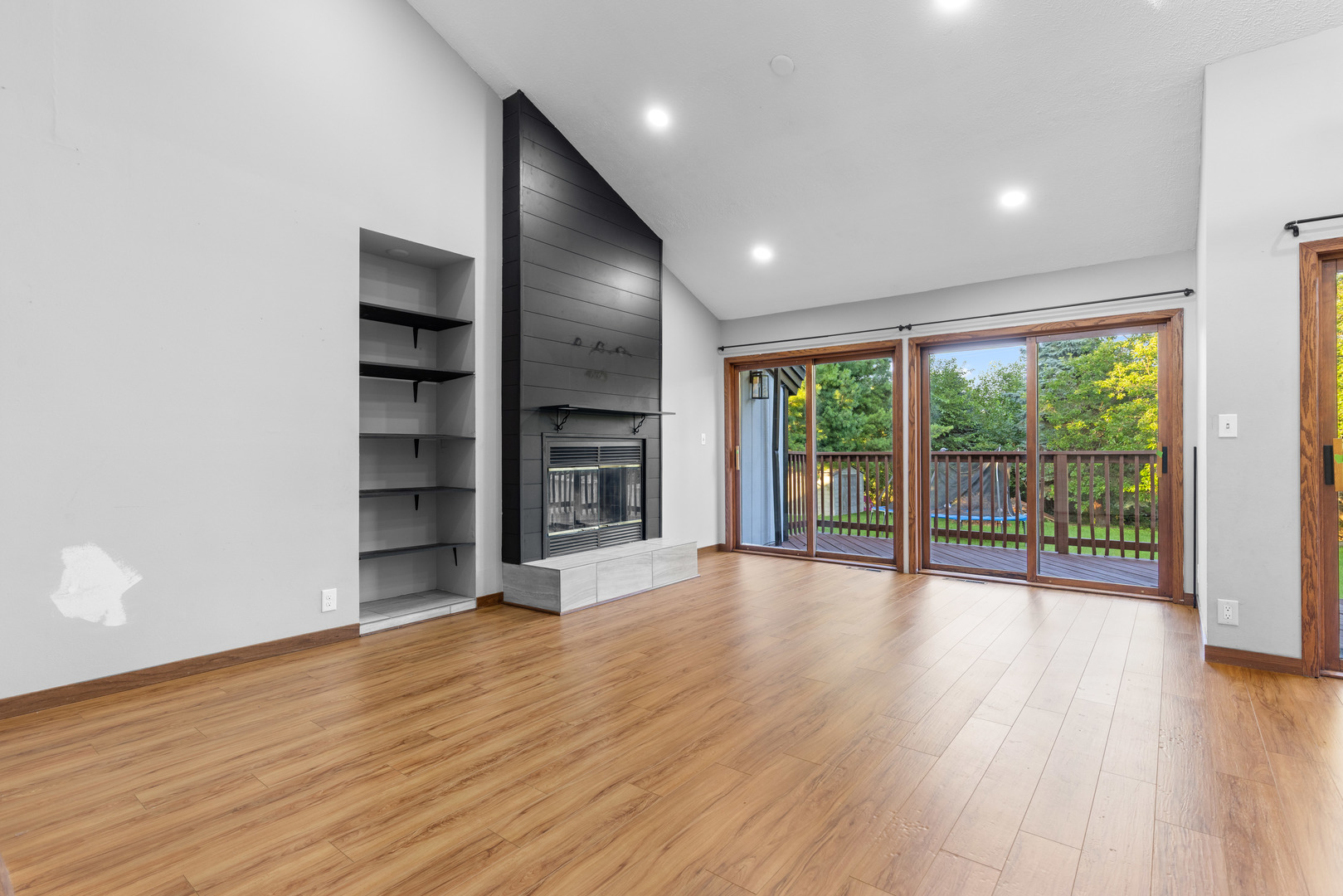1092 Cerasus Drive