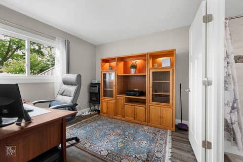 Tiny photo for 139 Cascade Drive, Indian Head Park, IL 60525 (MLS # 12684105)