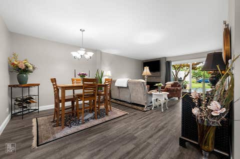 Tiny photo for 139 Cascade Drive, Indian Head Park, IL 60525 (MLS # 12684105)
