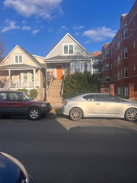 4039 N Central Park Avenue Chicago IL 60618