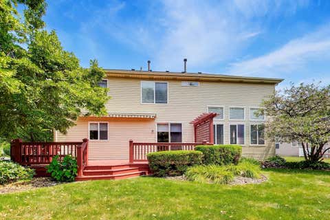 Tiny photo for 5660 Trinity Court, Gurnee, IL 60031 (MLS # 12708674)