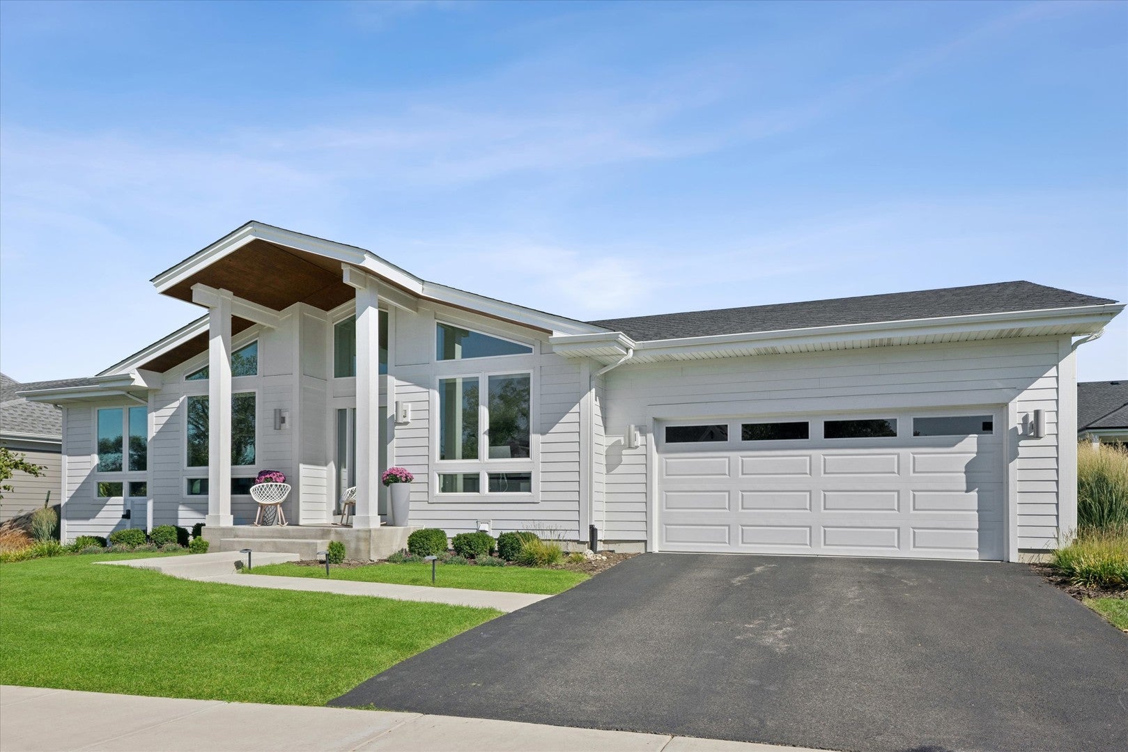 498 Cora Lane
