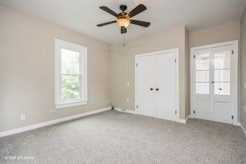 Tiny photo for 304 Buena Vista Avenue, Pekin, IL 61554 (MLS # 12425387)