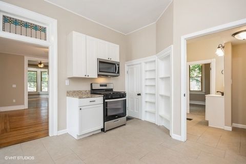 Tiny photo for 304 Buena Vista Avenue, Pekin, IL 61554 (MLS # 12425387)