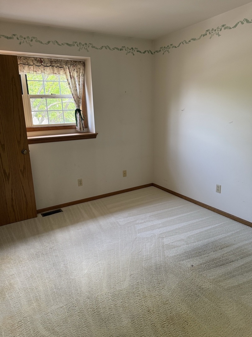 223 Williamsburg Court
