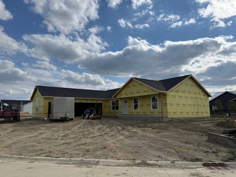 Photo of 407 Jerin Drive, Fisher, IL 61843 (MLS # 12614784)