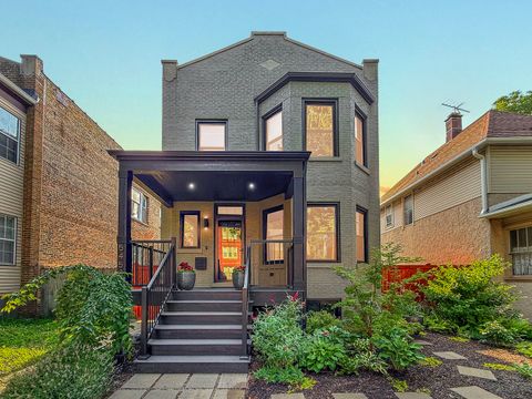 5453 N Paulina Street Chicago IL 60640