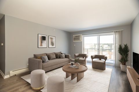 Tiny photo for 9958 S 84th Terrace #306, Palos Hills, IL 60465 (MLS # 12556353)