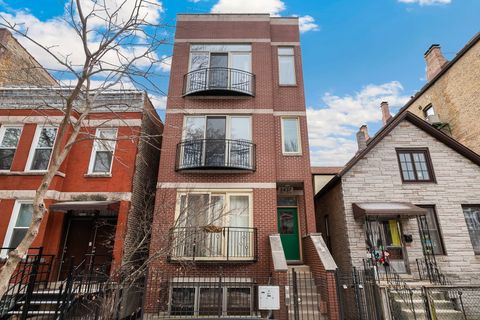 Photo of 2437 W Cortez Street #2, Chicago, IL 60622 (MLS # 12577211)