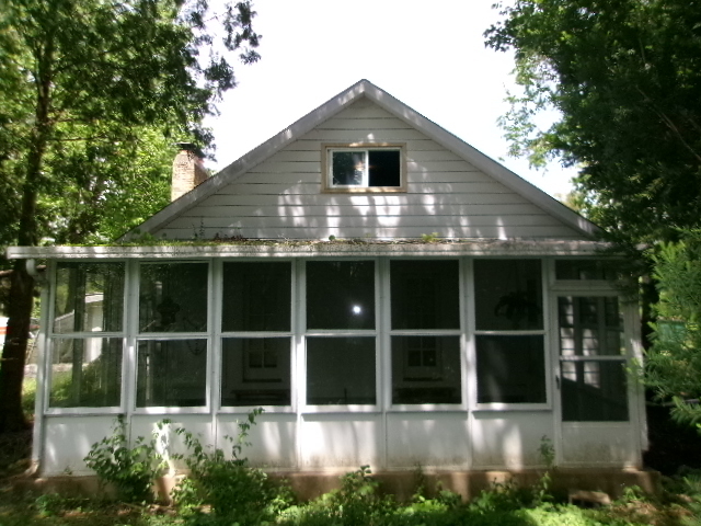 607 N Fleming Road