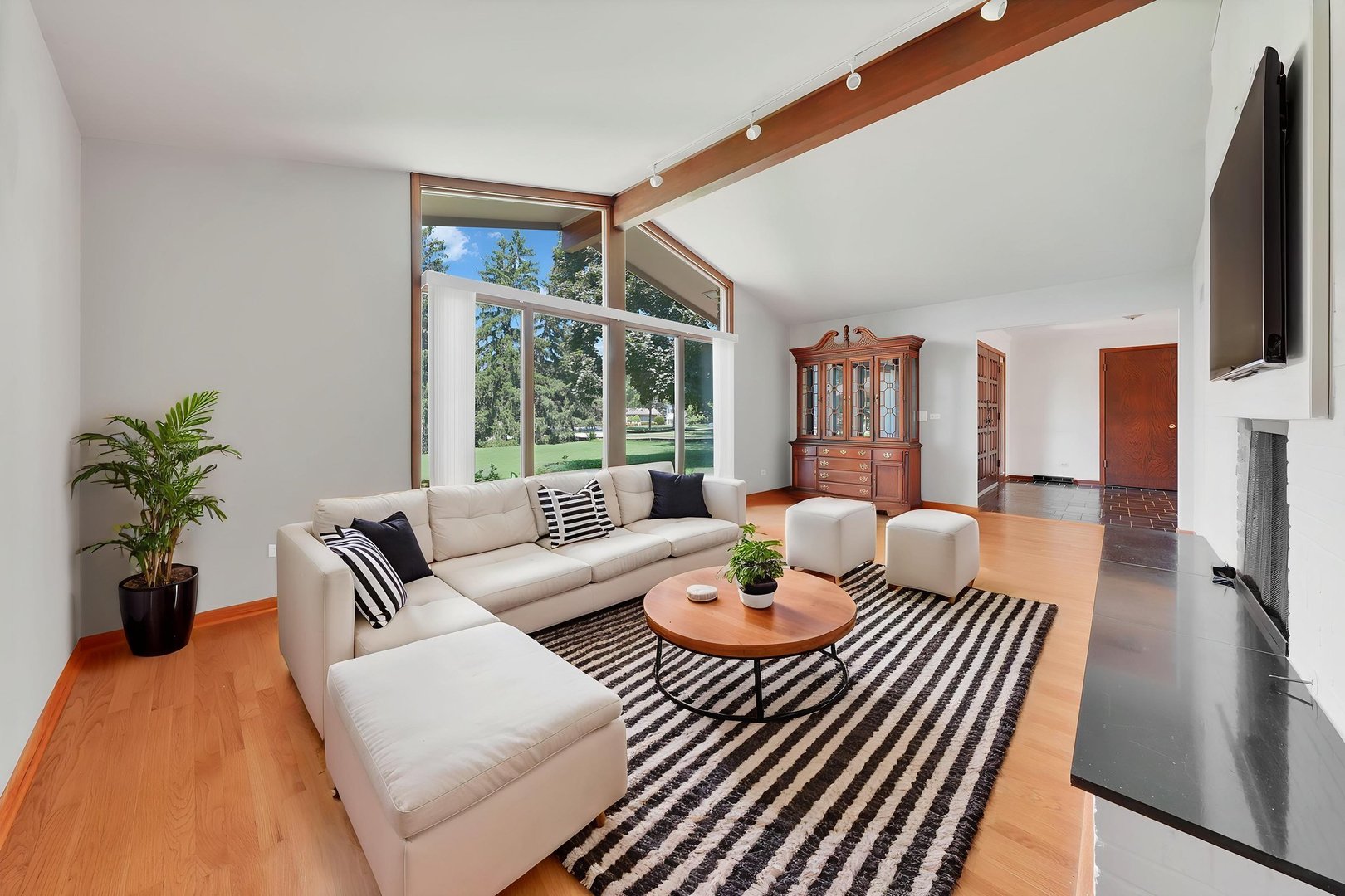 22W333 Glen Park Road