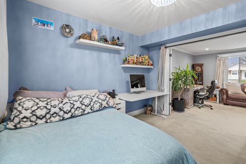 Tiny photo for 340 Stonehurst Lane, Roselle, IL 60172 (MLS # 12628719)