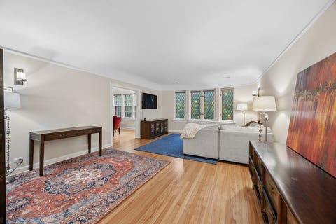 Tiny photo for 344 S Maple Avenue #2B, Oak Park, IL 60302 (MLS # 12723926)