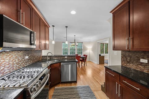 Tiny photo for 344 S Maple Avenue #2B, Oak Park, IL 60302 (MLS # 12723926)