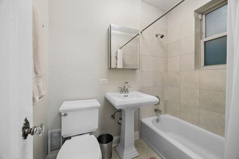 Tiny photo for 344 S Maple Avenue #2B, Oak Park, IL 60302 (MLS # 12723926)