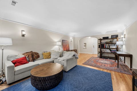 Tiny photo for 344 S Maple Avenue #2B, Oak Park, IL 60302 (MLS # 12723926)