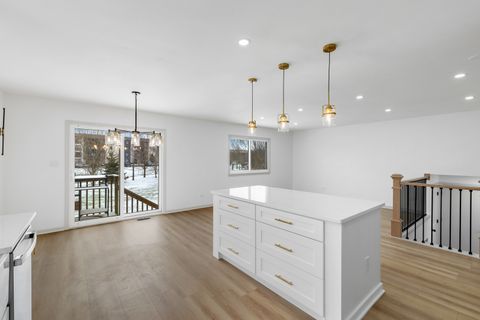 Tiny photo for 1006 Foxworth Boulevard, Lombard, IL 60148 (MLS # 12596698)