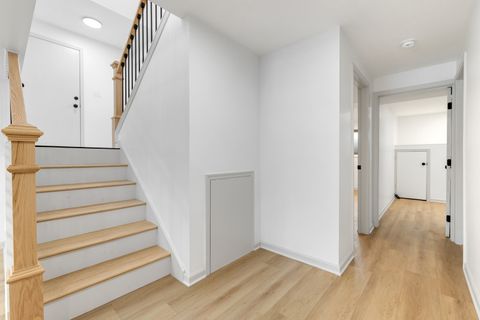 Tiny photo for 1006 Foxworth Boulevard, Lombard, IL 60148 (MLS # 12596698)