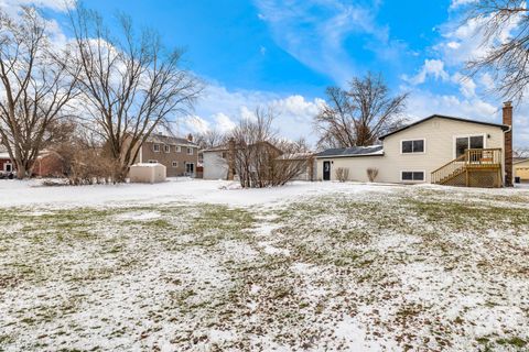 Tiny photo for 1006 Foxworth Boulevard, Lombard, IL 60148 (MLS # 12596698)