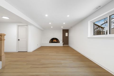 Tiny photo for 1006 Foxworth Boulevard, Lombard, IL 60148 (MLS # 12596698)