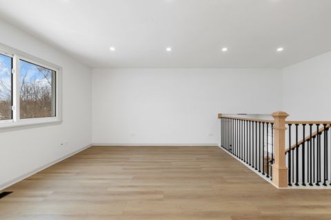 Tiny photo for 1006 Foxworth Boulevard, Lombard, IL 60148 (MLS # 12596698)