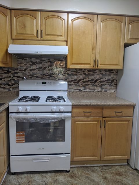 Tiny photo for 791 Lakeside Circle Drive, Wheeling, IL 60090 (MLS # 12475462)