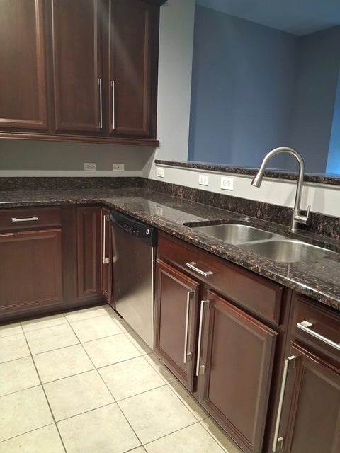 Tiny photo for 756 N Aspen Drive, Vernon Hills, IL 60061 (MLS # 12755625)