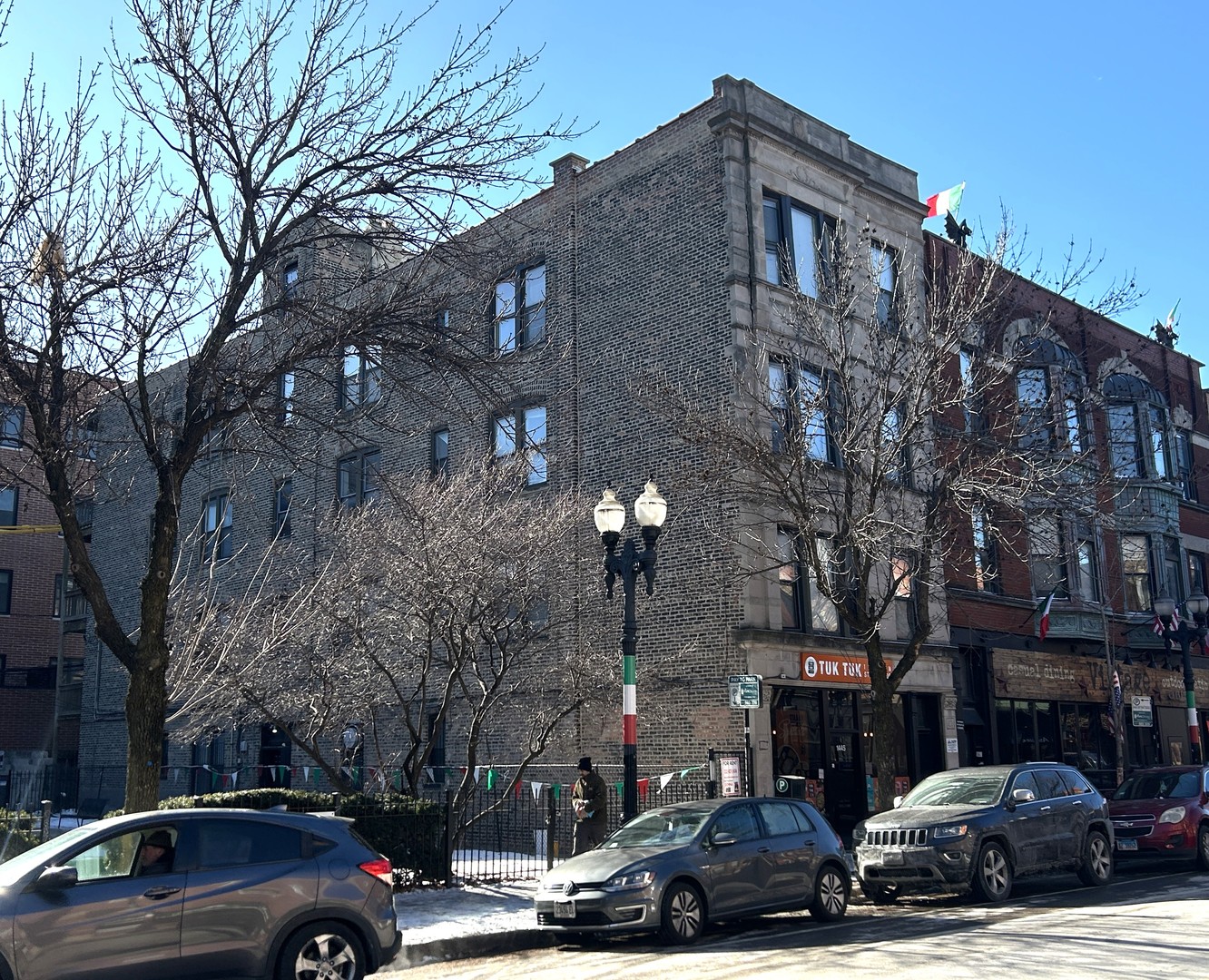1443 W Taylor Street