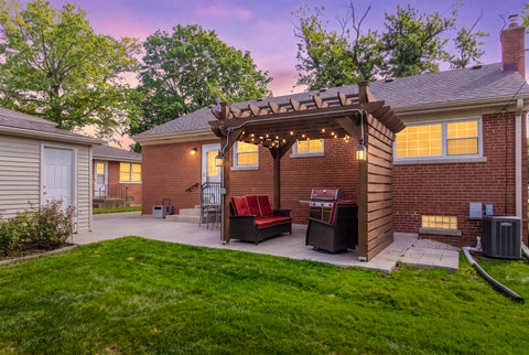 Tiny photo for 502 W Lonnquist Boulevard, Mount Prospect, IL 60056 (MLS # 12788388)