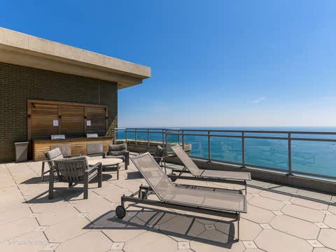 Tiny photo for 1040 N Lake Shore Drive #7C, Chicago, IL 60611 (MLS # 12674926)