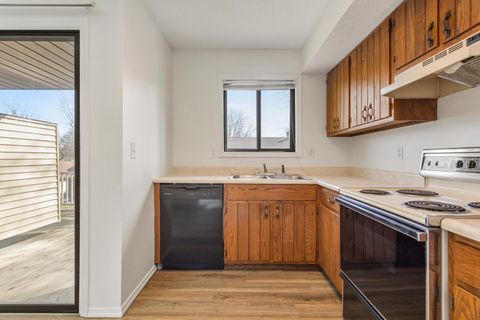 Tiny photo for 1804 Oliver Drive #6, Urbana, IL 61802 (MLS # 12591592)