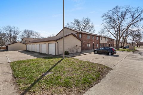 Tiny photo for 1804 Oliver Drive #6, Urbana, IL 61802 (MLS # 12591592)