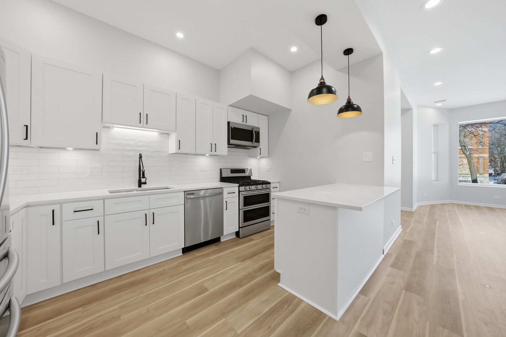 4209 W Wilcox Street