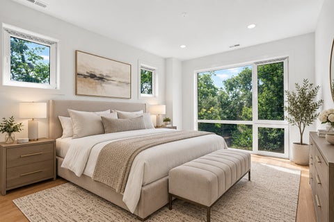 Tiny photo for 1006 E 41st Street, Chicago, IL 60653 (MLS # 12774843)