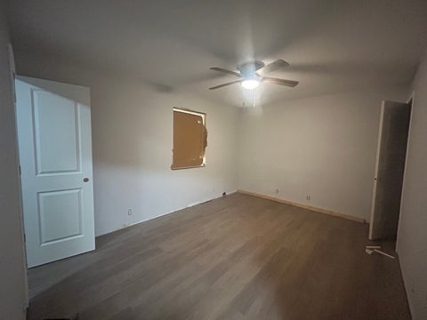 Tiny photo for 207 Baker Drive, Metropolis, IL 62960 (MLS # 12758857)