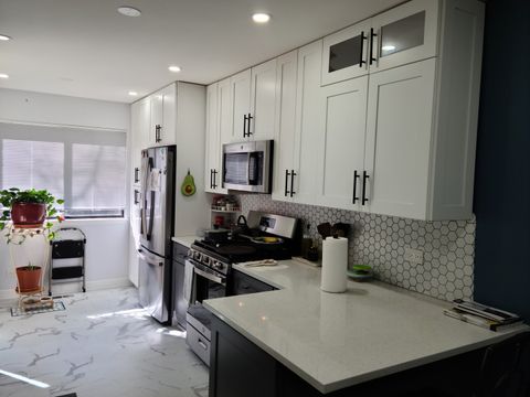 Tiny photo for 274 Buckingham Court #D1, Schaumburg, IL 60193 (MLS # 12572697)