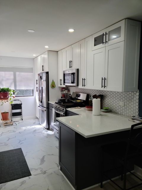 Tiny photo for 274 Buckingham Court #D1, Schaumburg, IL 60193 (MLS # 12572697)