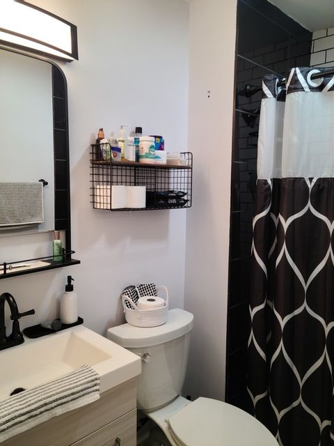 Tiny photo for 274 Buckingham Court #D1, Schaumburg, IL 60193 (MLS # 12572697)