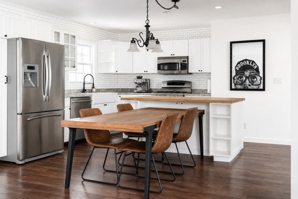 2221 GETTYSBURG DR, AURORA, IL 60506 - Image f477b9e76bf224f7e7a1742cbffac2f8/3248797689