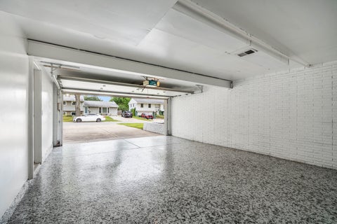 Tiny photo for 669 White Pine Road, Buffalo Grove, IL 60089 (MLS # 12741165)