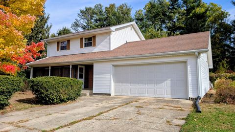 Photo of 1873 N Weller Drive, Mount Morris, IL 61054 (MLS # 12509667)