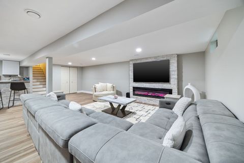 Tiny photo for 320 Pochet Lane, Schaumburg, IL 60193 (MLS # 12497716)