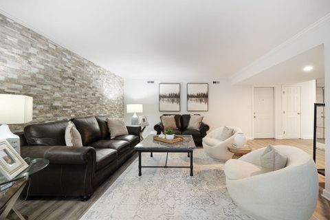 Tiny photo for 320 Pochet Lane, Schaumburg, IL 60193 (MLS # 12497716)