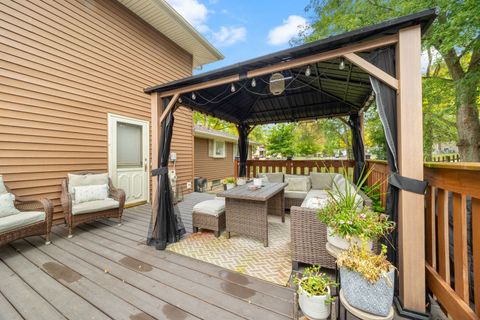 Tiny photo for 320 Pochet Lane, Schaumburg, IL 60193 (MLS # 12497716)