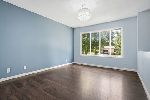 Tiny photo for 120 Ginger Creek Court, Bloomington, IL 61704 (MLS # 12675261)