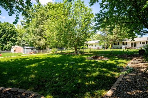 Tiny photo for 120 Ginger Creek Court, Bloomington, IL 61704 (MLS # 12675261)