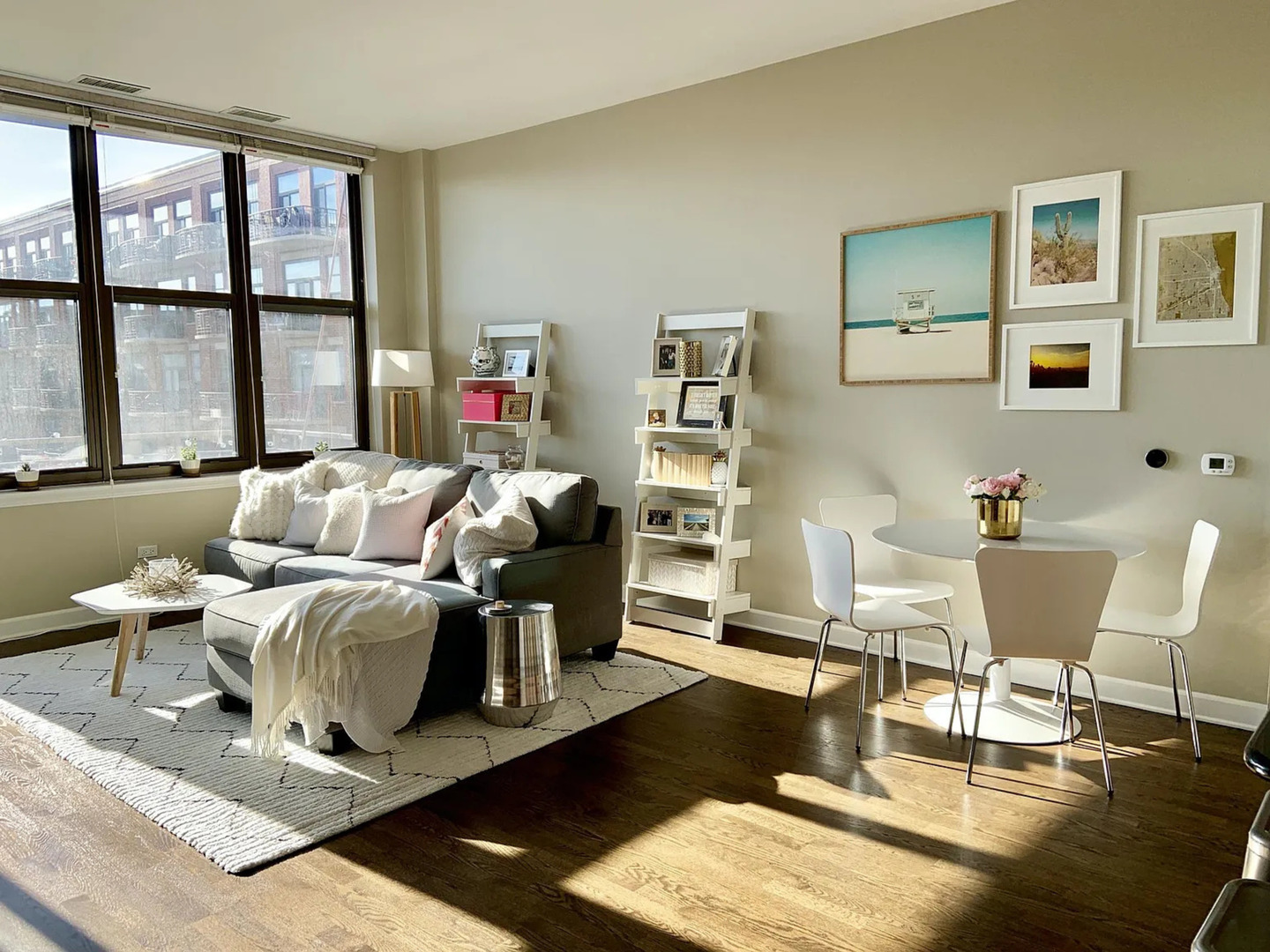 15 S THROOP Street 403