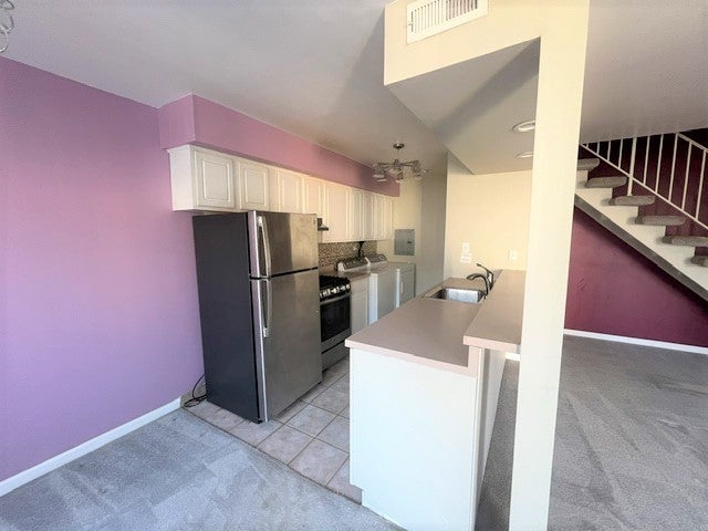 1397 Quaker Lane 131-C